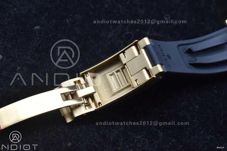 Edition Oysterflex 126518 2023 on YG Strap 1:1 Dial SH4131 Clean Daytona Best 0506
